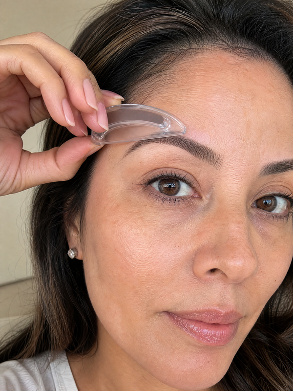Customer brow result using the Browvana kit